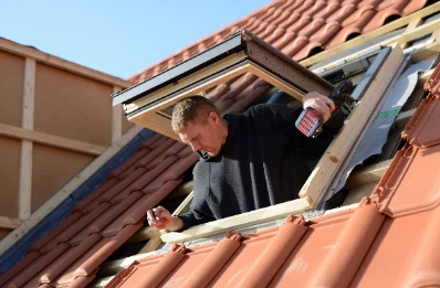Pose de fenêtres de toit Velux à Charmoy